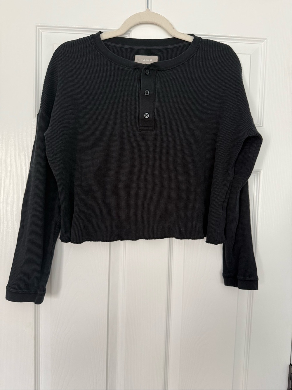 Everlane Black Waffle Knit Henley Cropped Long Sleeve- size S